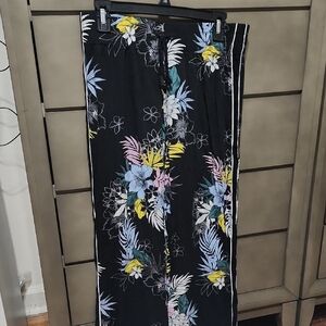 Zac & Rachel Black Flower Rayon Ladies Pants